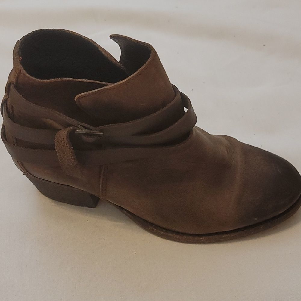 H by Hudson Brown Leather booties made in Portugal size 38